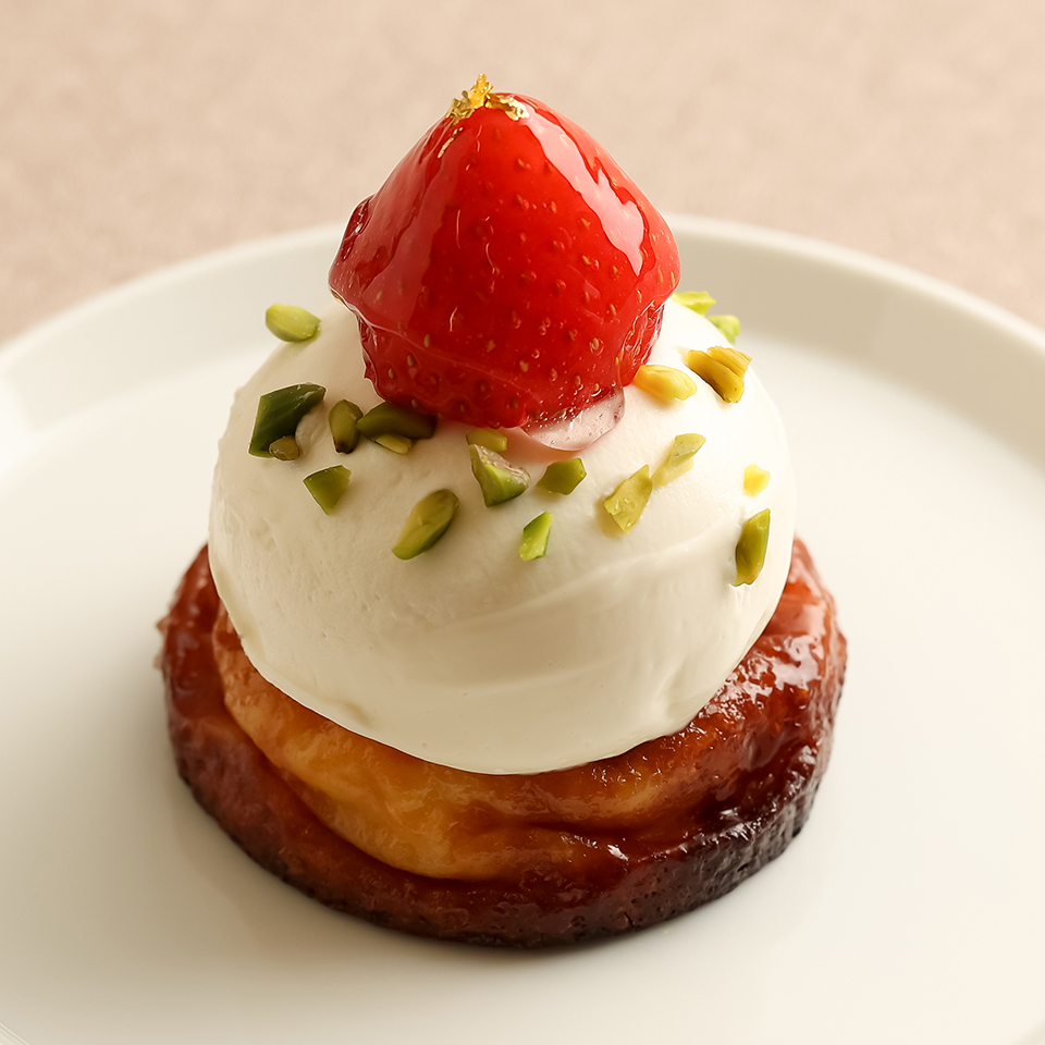 ファーブルトン+サワークリーム&イチゴ